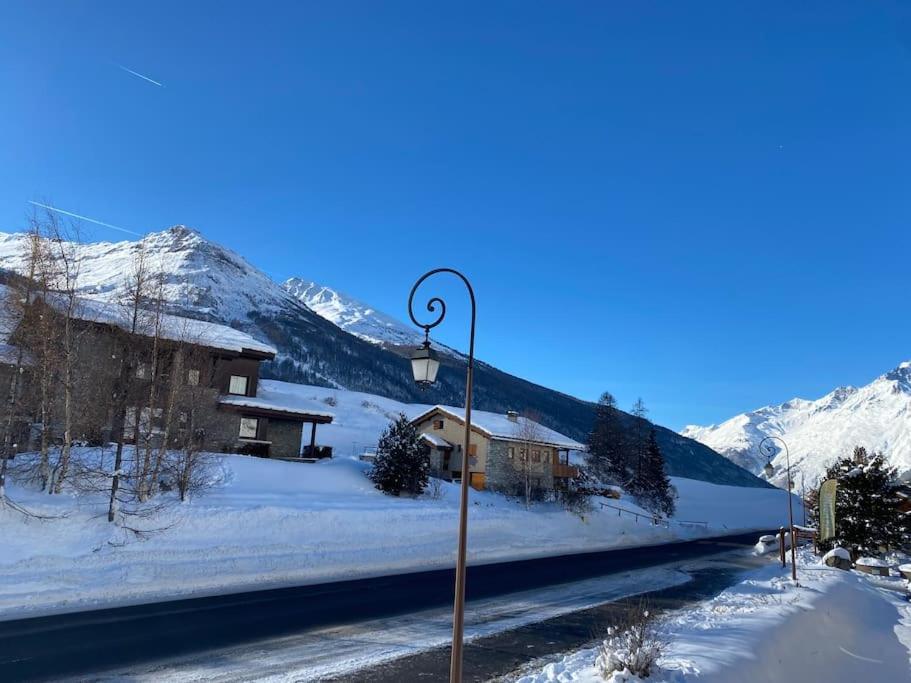Ensoleille Station Val Cenis Vanoise *